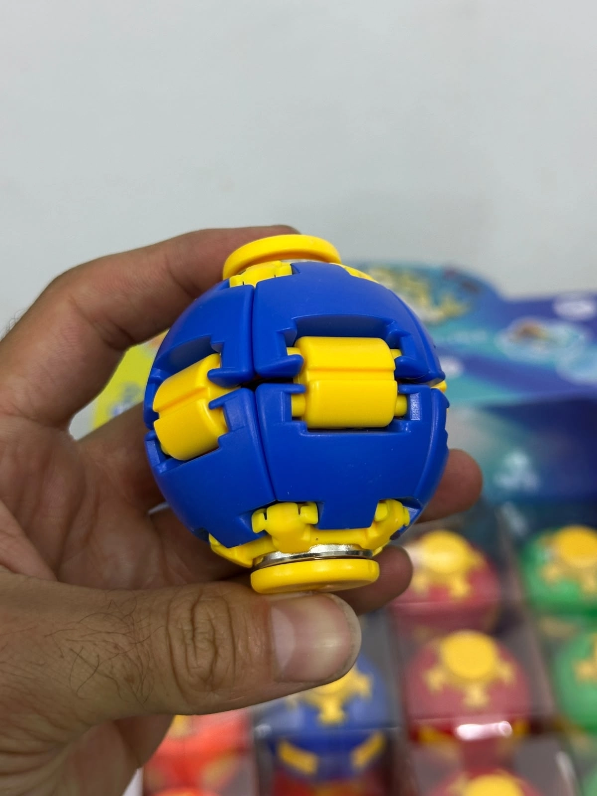 Spin Ball Orjinal İthal Asetat Kutulu - ( Açıklamada İstediğiniz Rengi Belirtin )